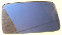 Au&szlig;enspiegelglas gew&ouml;lbt original f&uuml;r Trabant P601 und bis 1979 auch f&uuml;r Wartburg