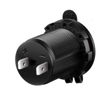 12 Volt Steckdose im Zigarettenanzünderformat...