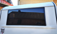 Ausstellfenster für Wohnwagen und Caravan QEK Junior hinten Belluna klasklar